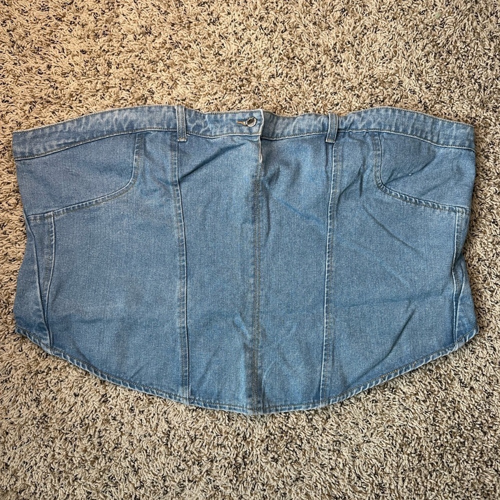 PrettyLittleThing Denim Blue Corset Top, size 26 - Picture 1 of 4